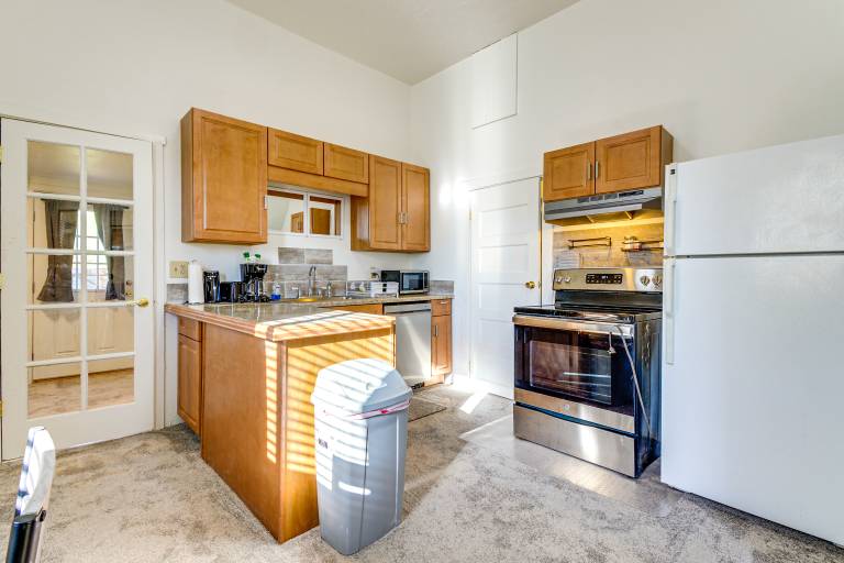 Walkable Location, Fenced Yard: Wickenburg Home! — photo 5
