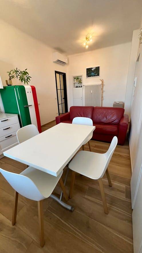 77 M² House ∙ 2 Bedrooms ∙ 3 Guests - Milan