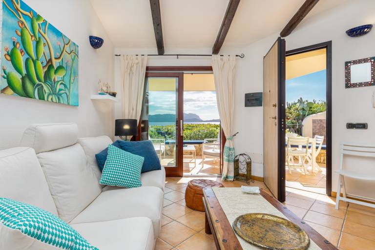 Villa Terrazza su Tavolara: Sea view, Wi-Fi, garden and terrace — photo 5