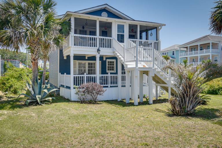 Walk to Water Coastal Chic Home Near Myrtle Beach