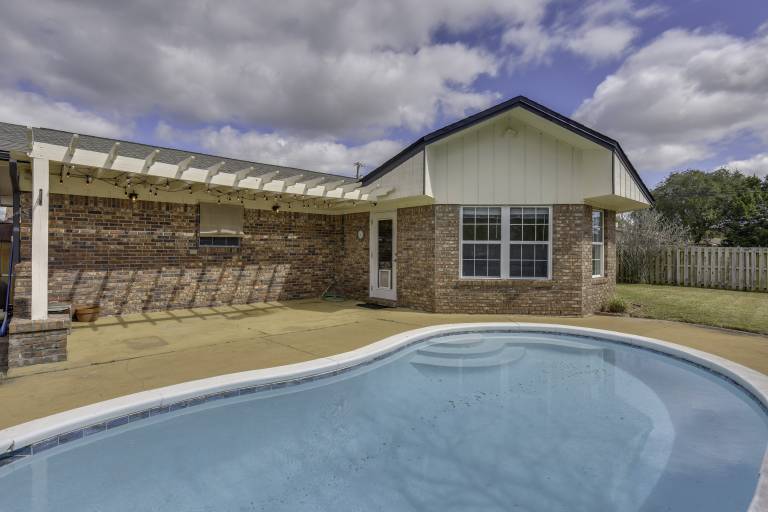 4 Mi to Garniers Beach Park: Home w/ Private Pool! — photo 2