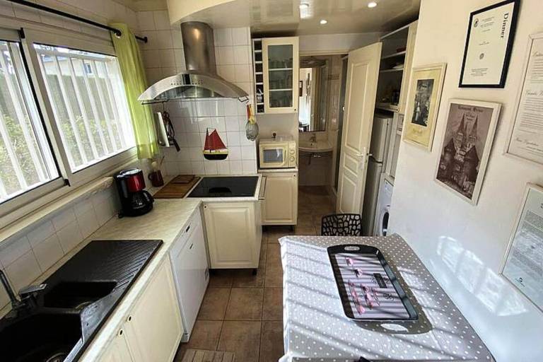 Nice holiday apartment with patio & garden | Close to the beach | Pet-friendly — photo 5