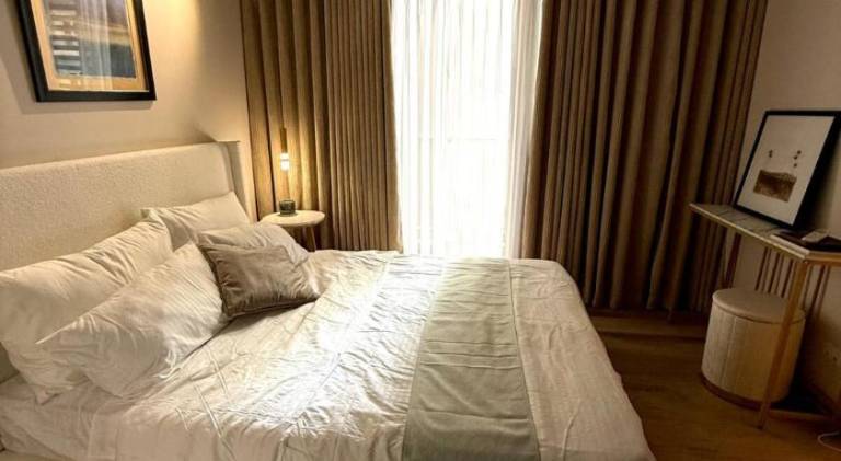 Apartment with pool in Taguig