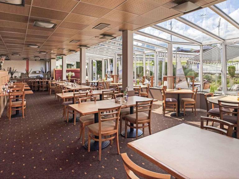 Ibis 3 Lacs Neuchatel — photo 2