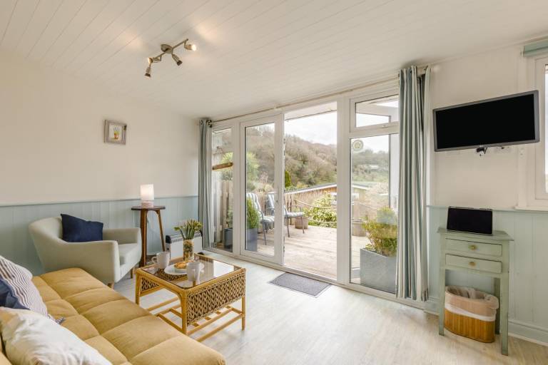 Lodge with 1 room for 2 persons in Swansea