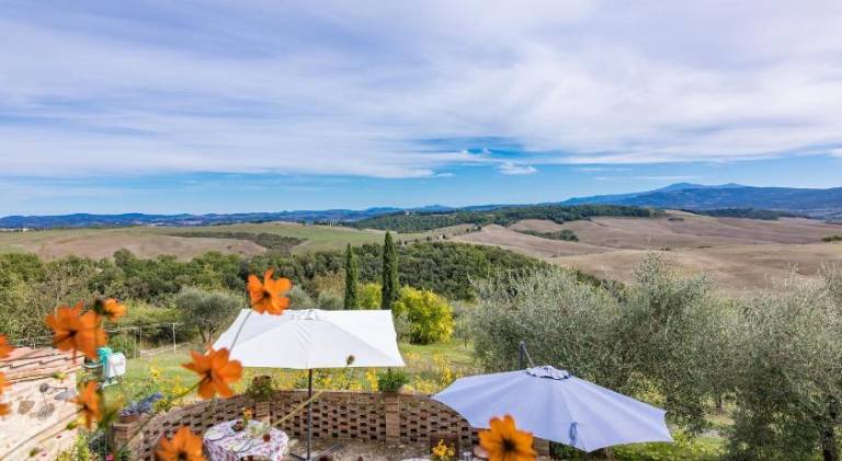 Farm with garden, private pool & BBQ — photo 4