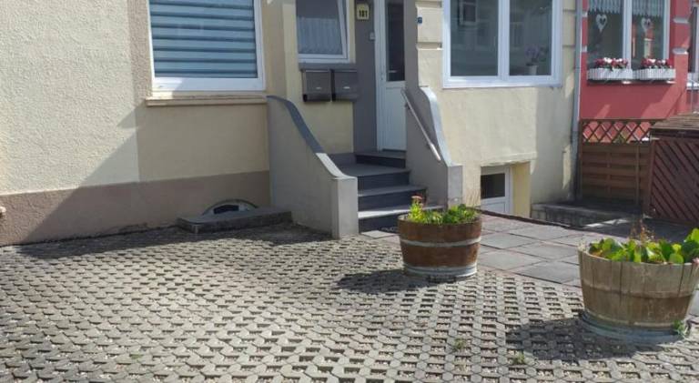 Apartment with 2 rooms for 5 persons — photo 4