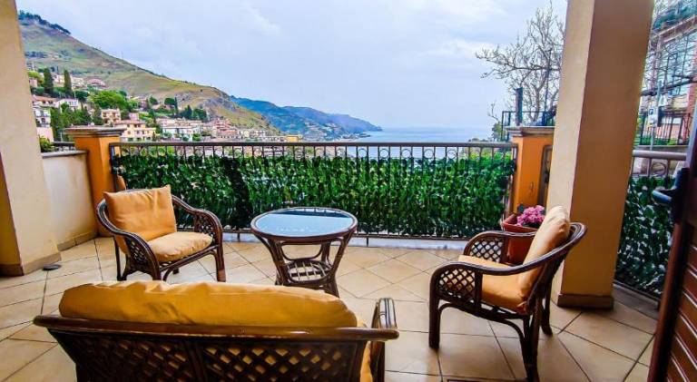 Apartment with 2 rooms for 3 persons in Taormina