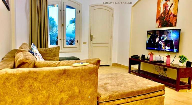 Wonderful rental apartment with pool | Close to the beach | Pets are welcome — photo 2