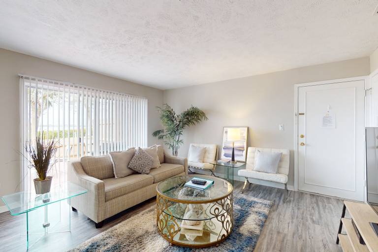 Apartment  Samoset