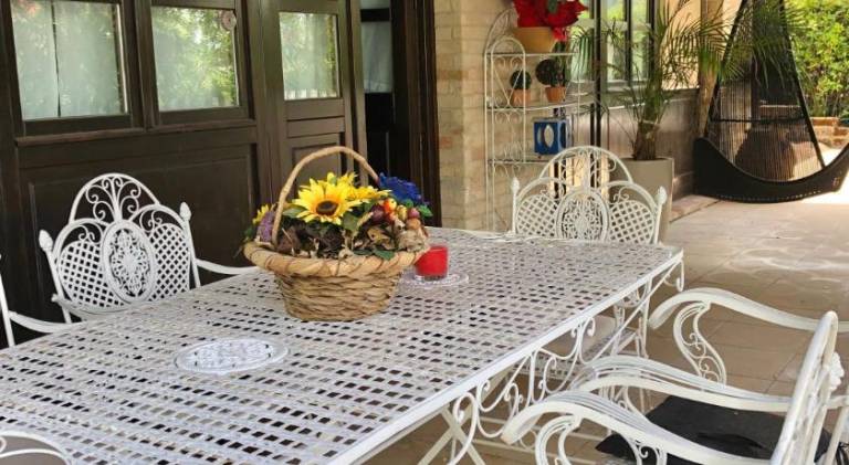 Children-friendly lovely vacation home with pool, garden & patio | Pets are welcome — photo 3