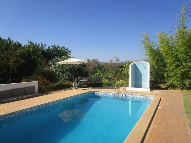 Bed & Breakfast  Faro