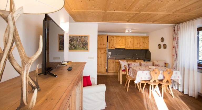 Apartment with 2 rooms for 6 persons — photo 4