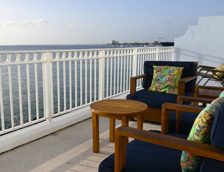 Apartment  George Town