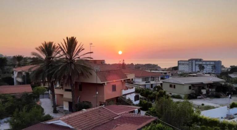 Pleasant vacation home with terrace | Dogs allowed in Ricadi