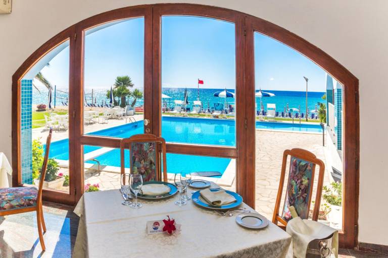 Hotel Poseidon — photo 2