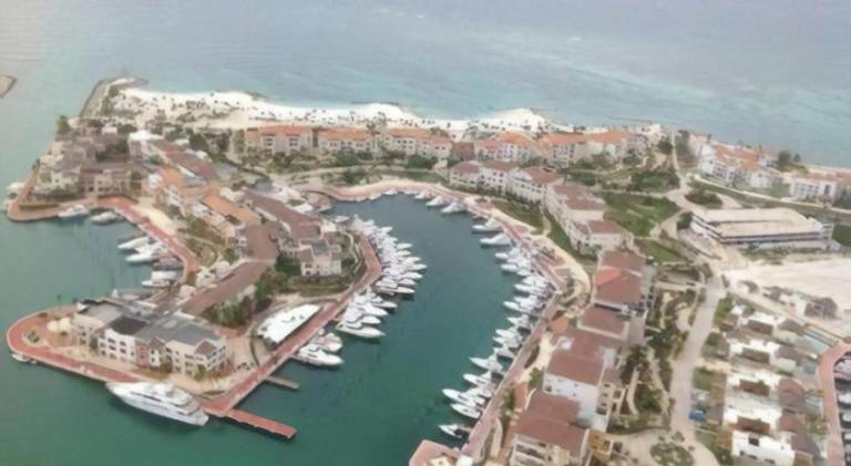 Pleasant holiday apartment with pool & jacuzzi | Beach nearby | Pets allowed in Altagracia