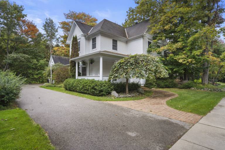 House Harbor Springs