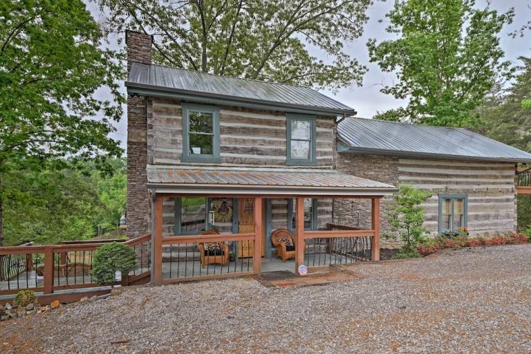 Cabin  Dandridge