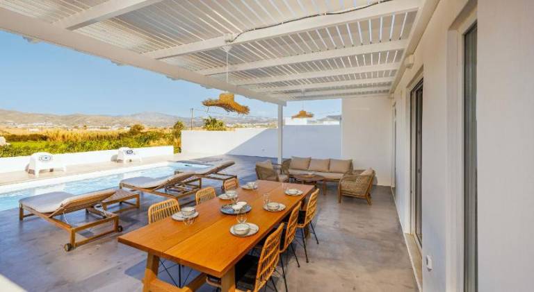 Lovely villa with private pool & terrace | Perfect for remote work | Pets allowed — photo 4
