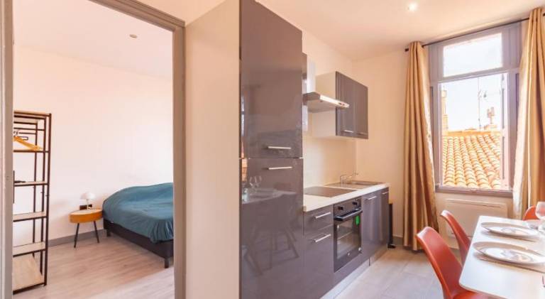 Holiday apartment with 2 rooms for 6 persons — photo 2