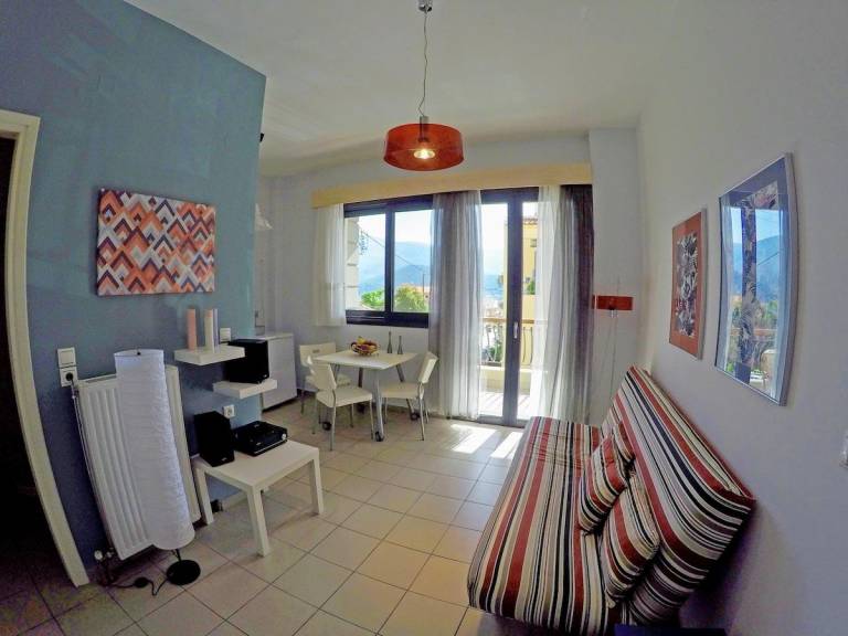 Vacation home with patio | Suitable for remote work in Kefalonia