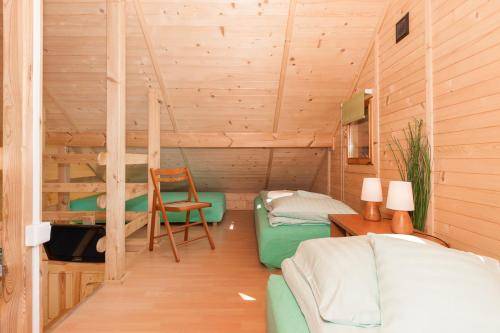 Beautiful lodge with BBQ & patio | Beach nearby | Pets are welcome — photo 2