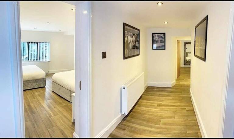 Apartment | Close to Liverpool Town Hall | Perfect for remote work — photo 5