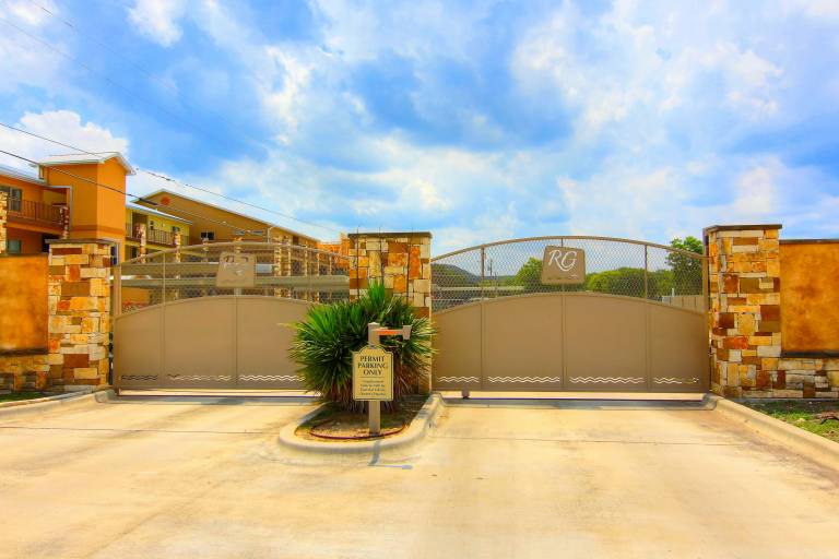 Condo  Canyon Lake