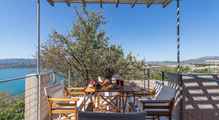 House with patio & garden | Pet-friendly in Kefalonia