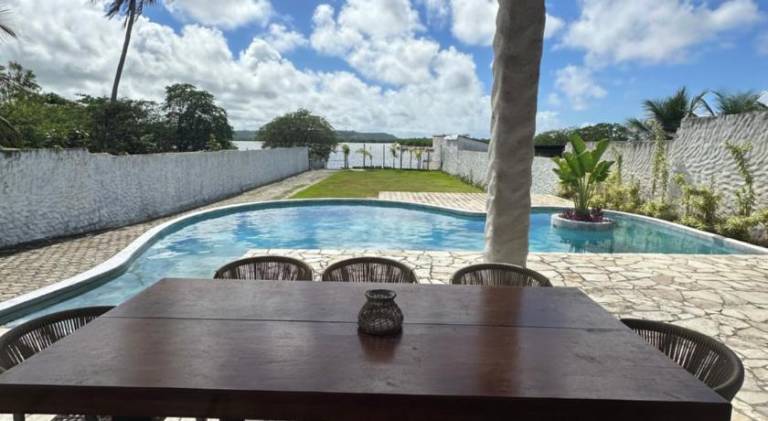 Spacious vacation home with pool & hot tub | Dogs allowed — photo 4