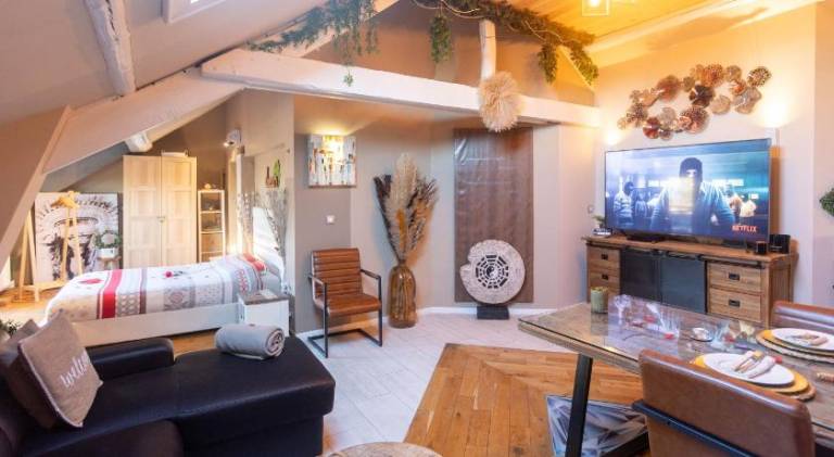 Rental apartment with pool, sauna & patio | Pets allowed — photo 2