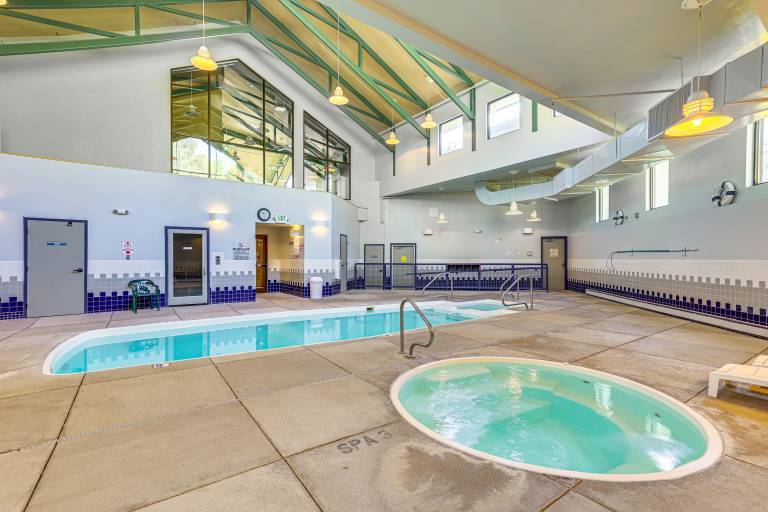 Pool & Hot Tub Access! Silverthorne Basecamp — photo 2