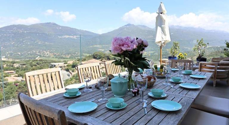 Child-friendly lovely villa with grill, pool & terrace | Dogs allowed — photo 5