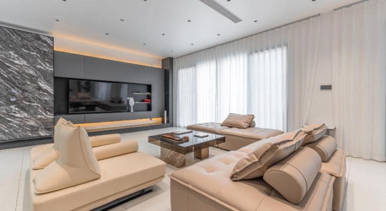 Lovely villa with pool | Pets are welcome — photo 3