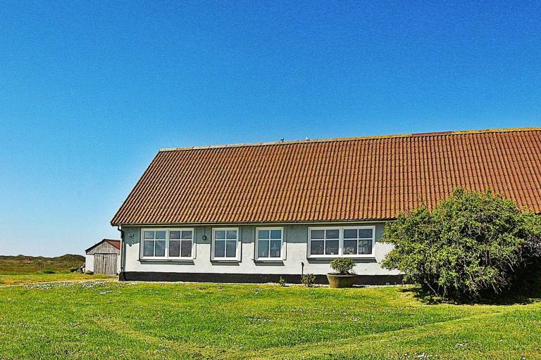 Fully equipped wonderful holiday apartment with yard & patio | Dogs allowed in Hvide Sande