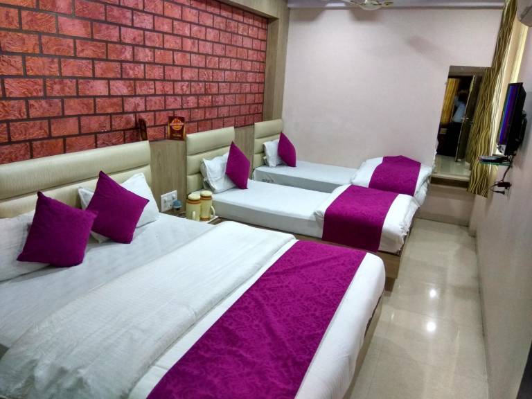 Hotel Aamantran Avenue — photo 5