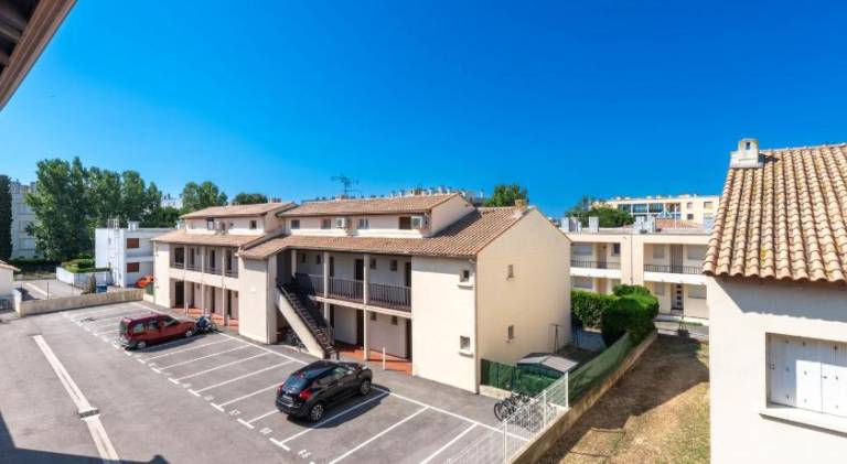 Apartment with 2 rooms for 4 persons — photo 4