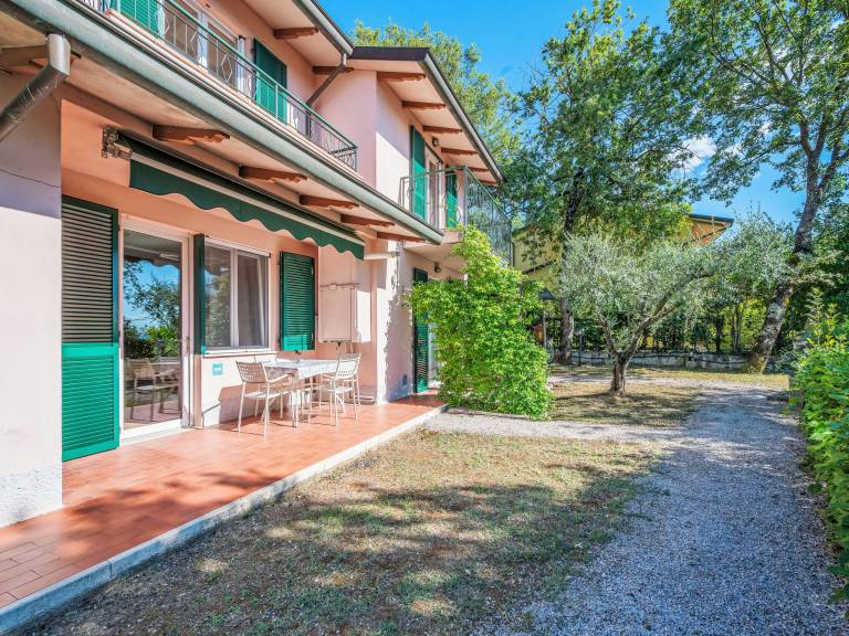 Holiday apartment with pool, terrace & BBQ | Pets allowed — photo 5