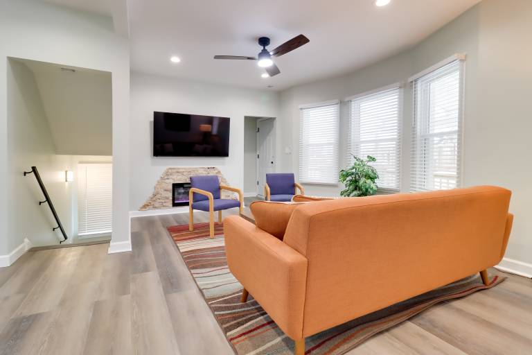 Near Midtown & Medical District! Updated Unit — photo 5