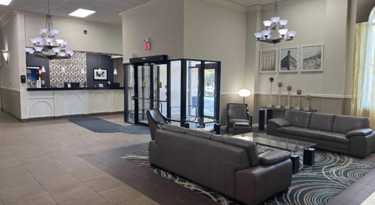 Days Inn & Suites by Wyndham Festus — photo 3