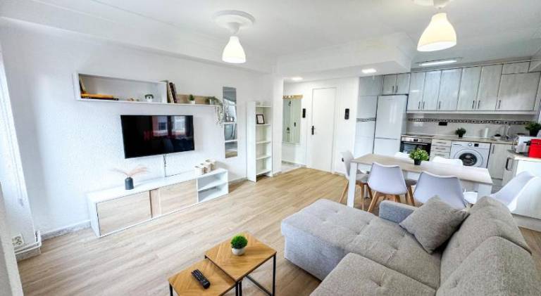 Holiday apartment with patio | Near Aljafería — photo 2