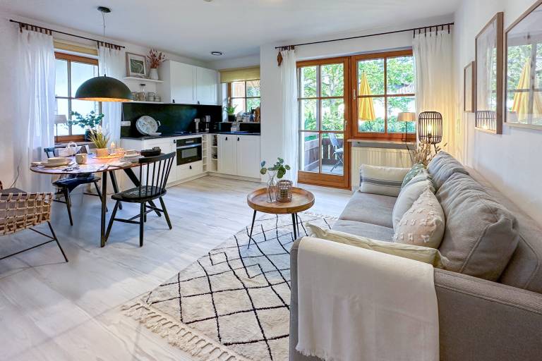 Ferienwohnung mit Hund in Chieming, Chiemsee f&uuml;r max. 4 Personen