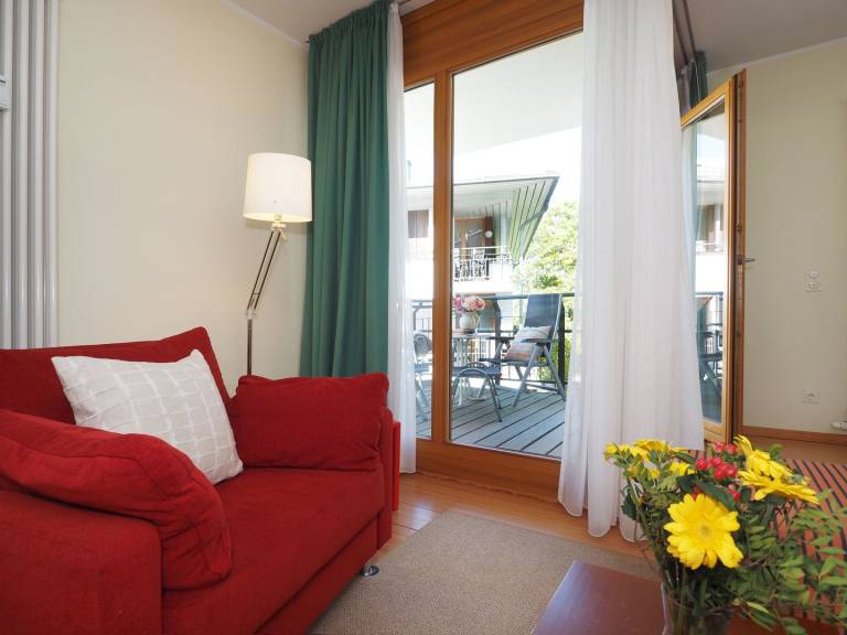 Appartement mit 1 Schlafzimmer und Balkon — photo 3