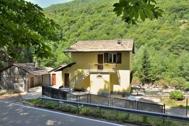 Casa Ardenno