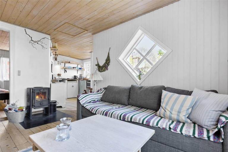 House with terrace, barbecue & yard | Sea view — photo 2