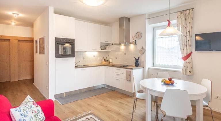 Holiday apartment with 2 rooms for 4 persons — photo 5