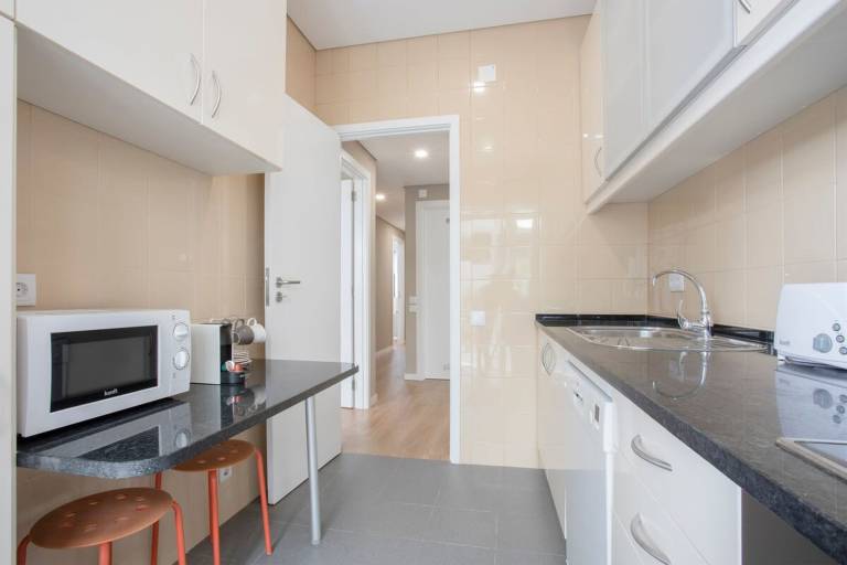 Rental apartment with fast internet & terrace — photo 3