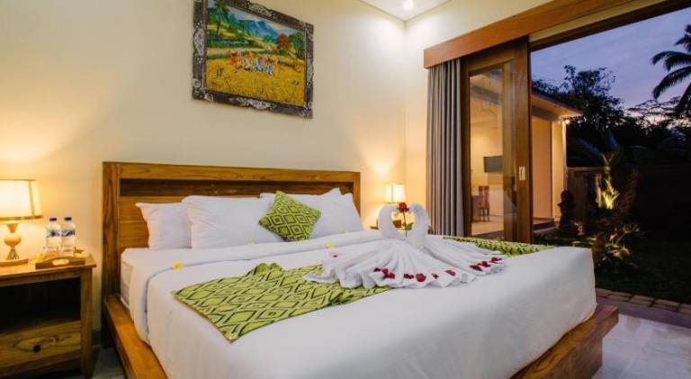 Villa with terrace, private pool & garden | Suitable for remote work | Dogs allowed — photo 2