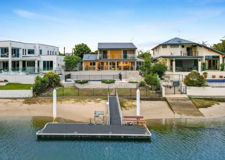 House  Surfers Paradise